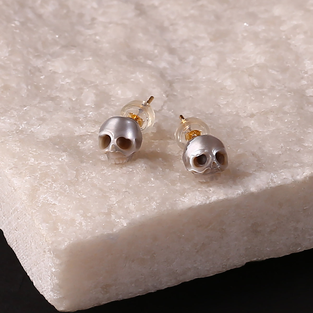 Gothic Mystery Minimalist Cranium Pearl Stud Earrings-Gray
