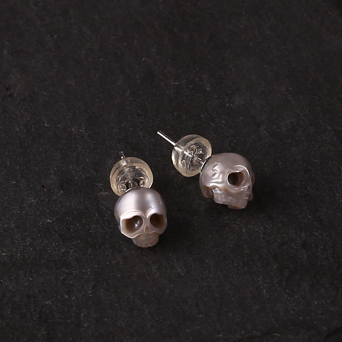Gothic Mystery Minimalist Cranium Pearl Stud Earrings-Gray