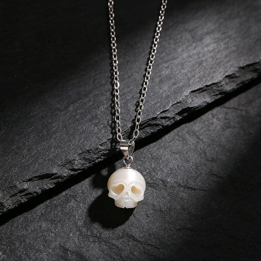 Hand-carved Gothic Cranium Pearl Pendant Necklace-White