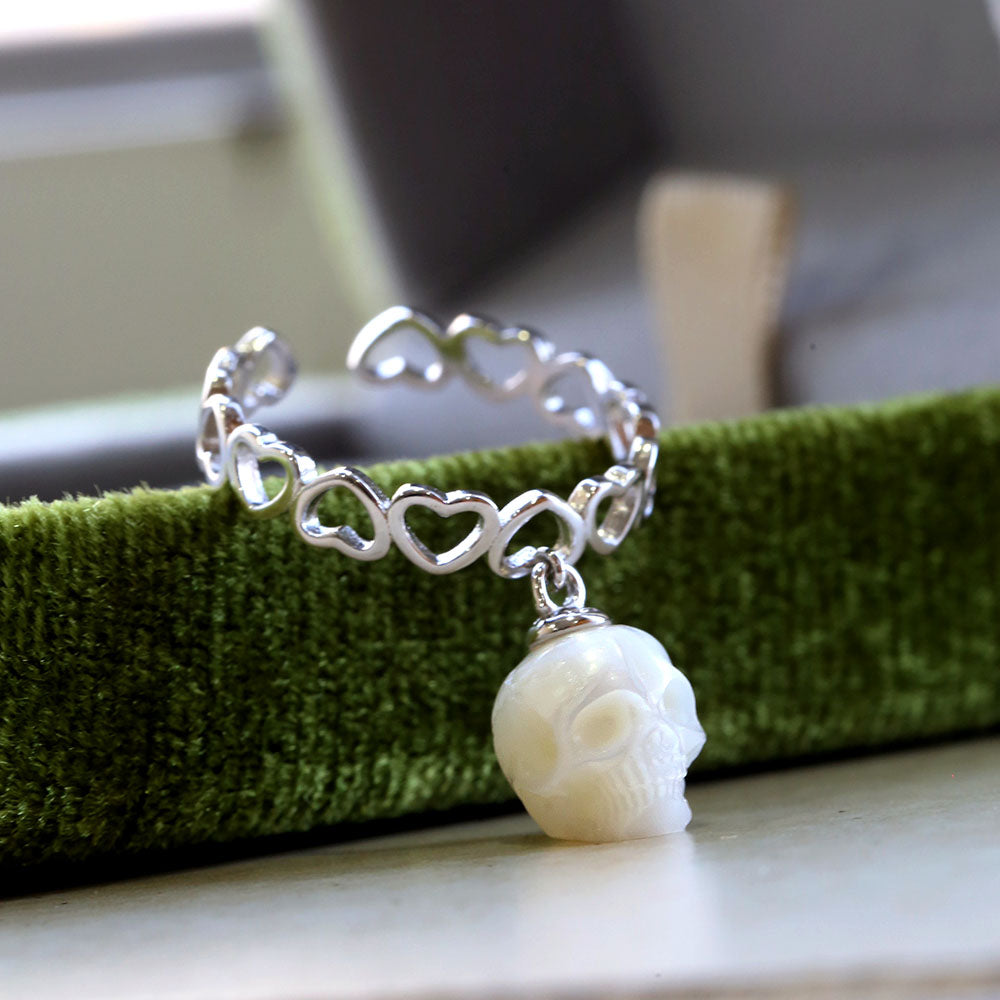 Heart-shaped Band Pearl Skull Ring