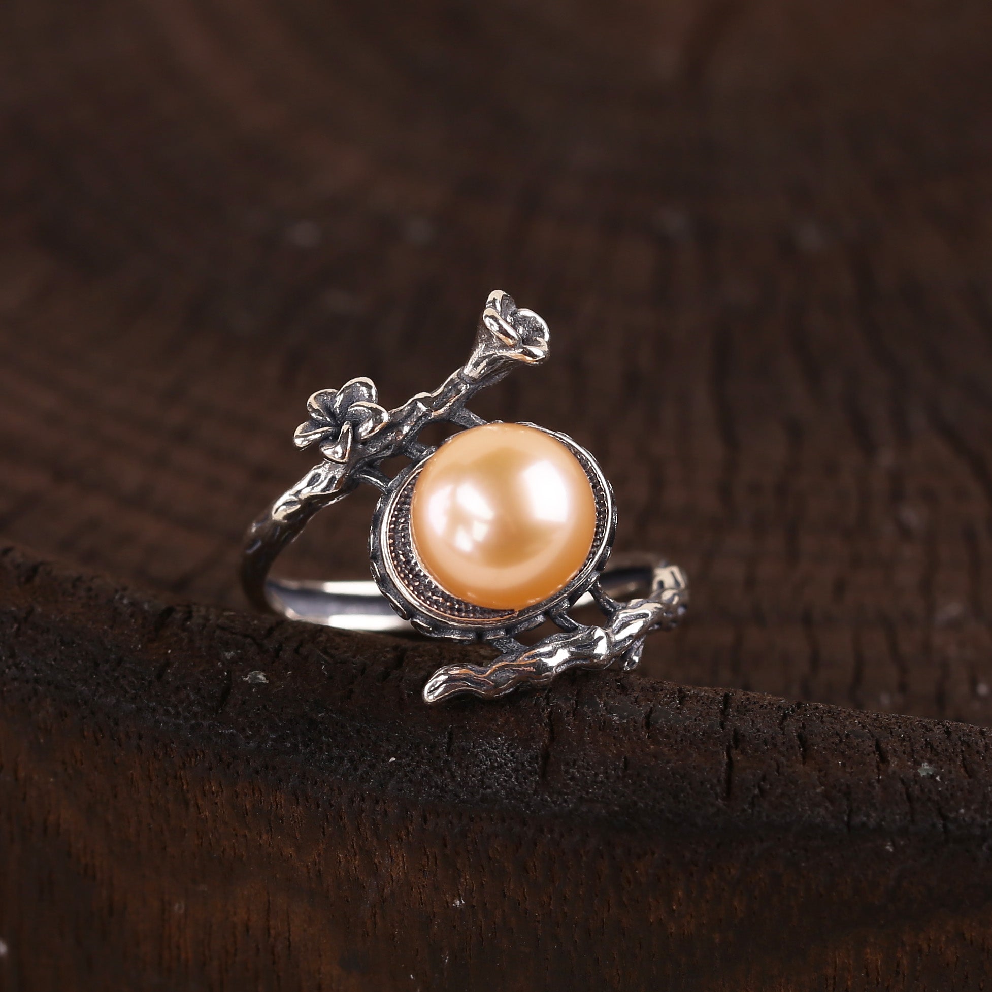 Memento Mori Flower Vine Branch Pearl Ring