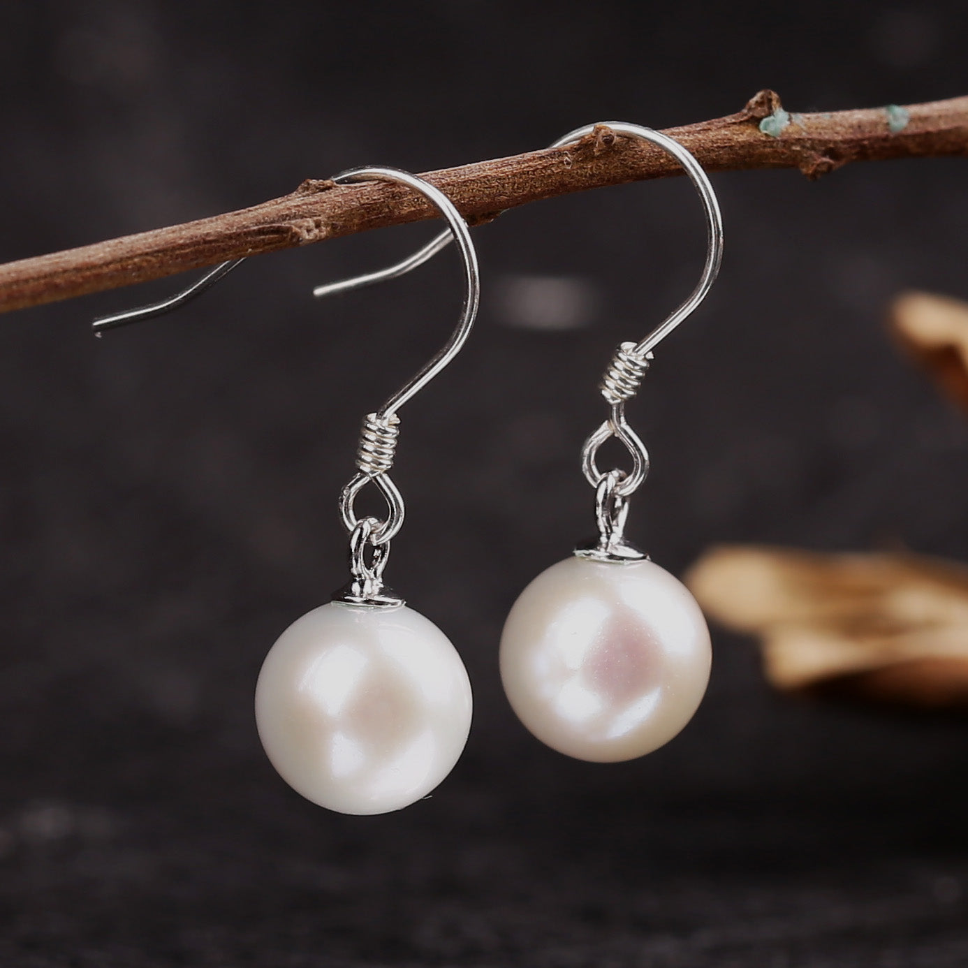 Minimalist Pearl Dangle Drop Earrings