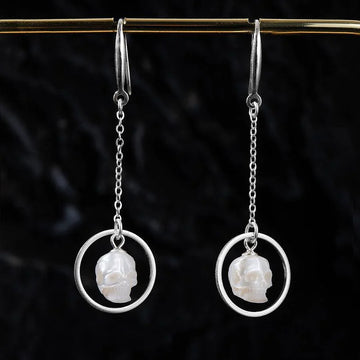 Belle Juri Pearl Skull Round Openwork Earrings