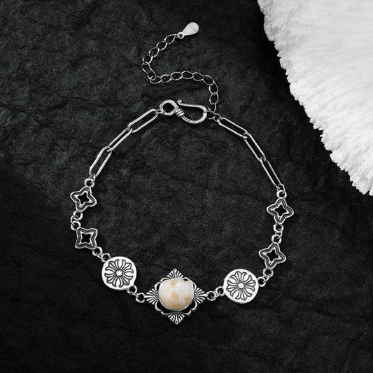 Belle Juri Pearl Skull Vintage Gothic Bracelet