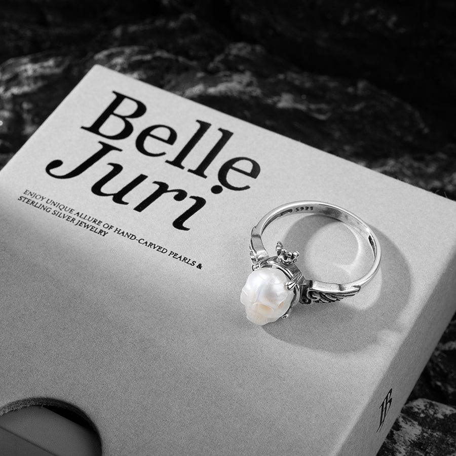 Belle Juri Pearl Skull Queen Crown Ring