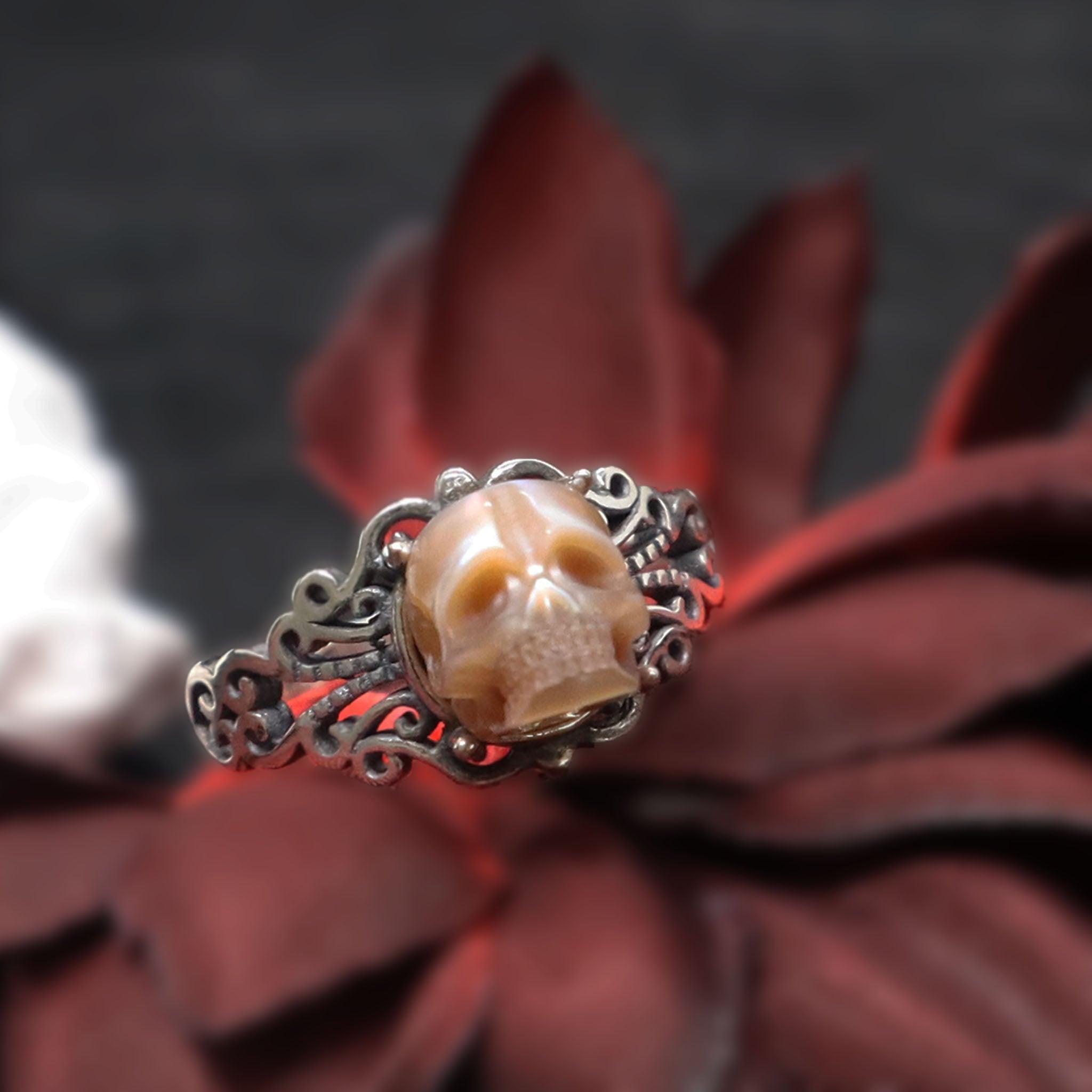 Pearl Skull Vintage Couple Ring - Belle Juri