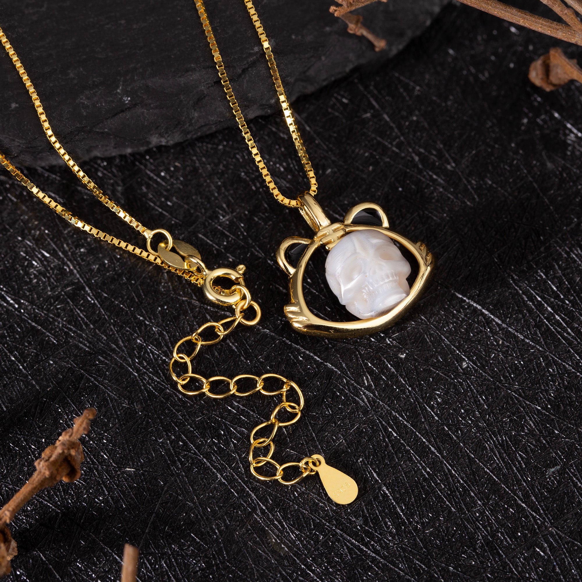 Collar de calavera de perla Lindo Charm Lindo Tiger Cub Pearl