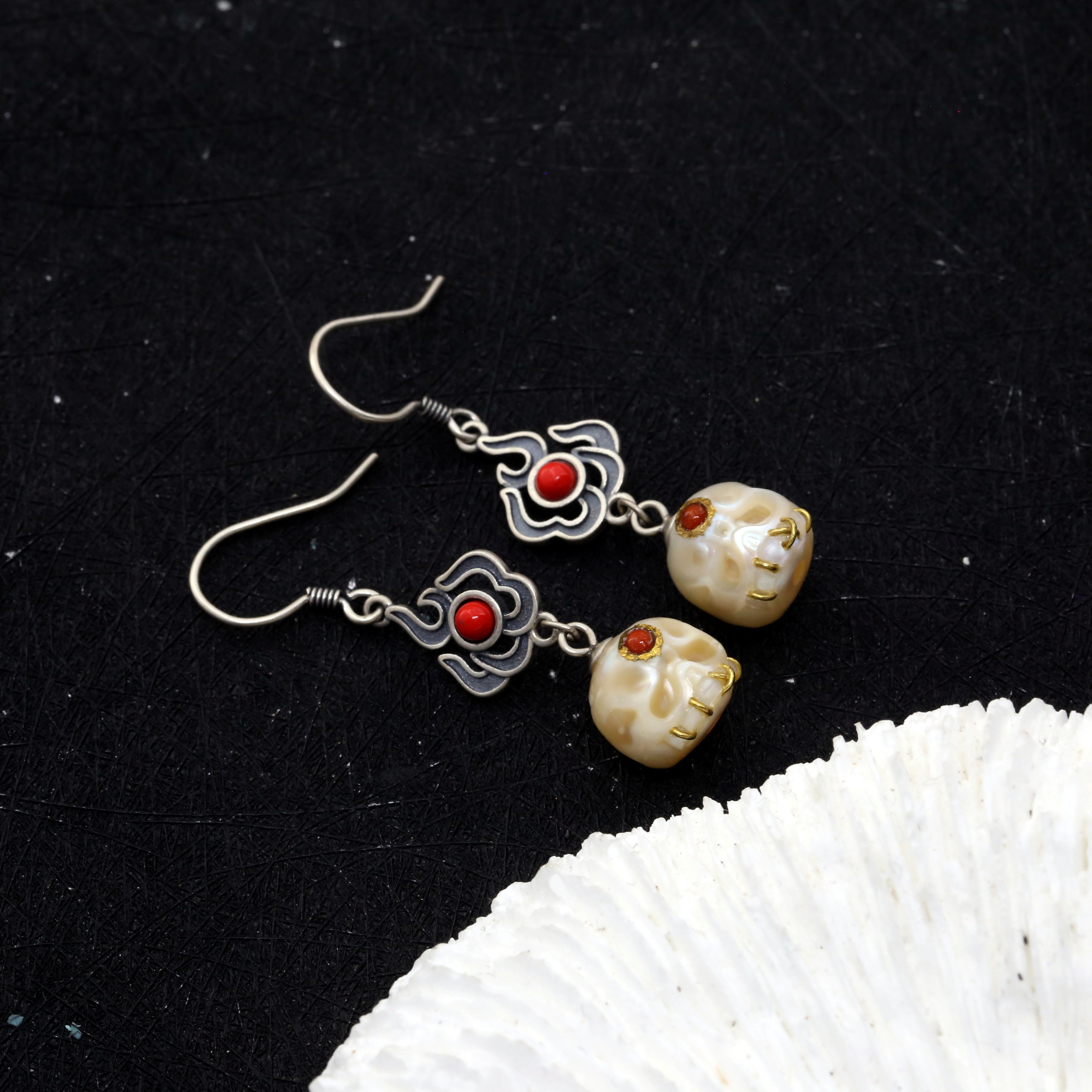 Red Flame Śmaśana Pearl Skull Earrings