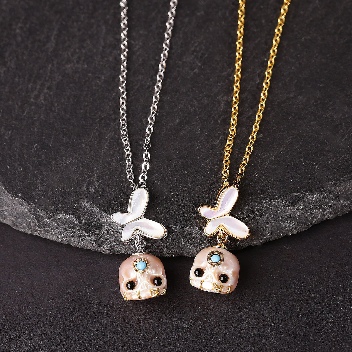 Romantic White Shell Butterfly Śmaśana Carved Pearl Skull Necklace