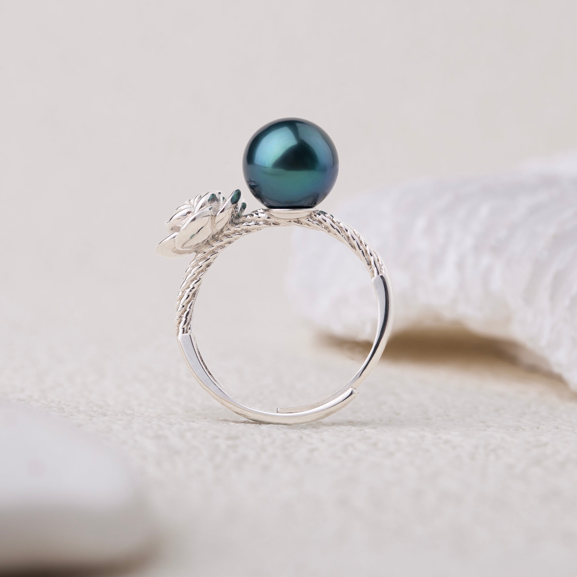 Rose Bloom Black Tahitian Pearl Ring