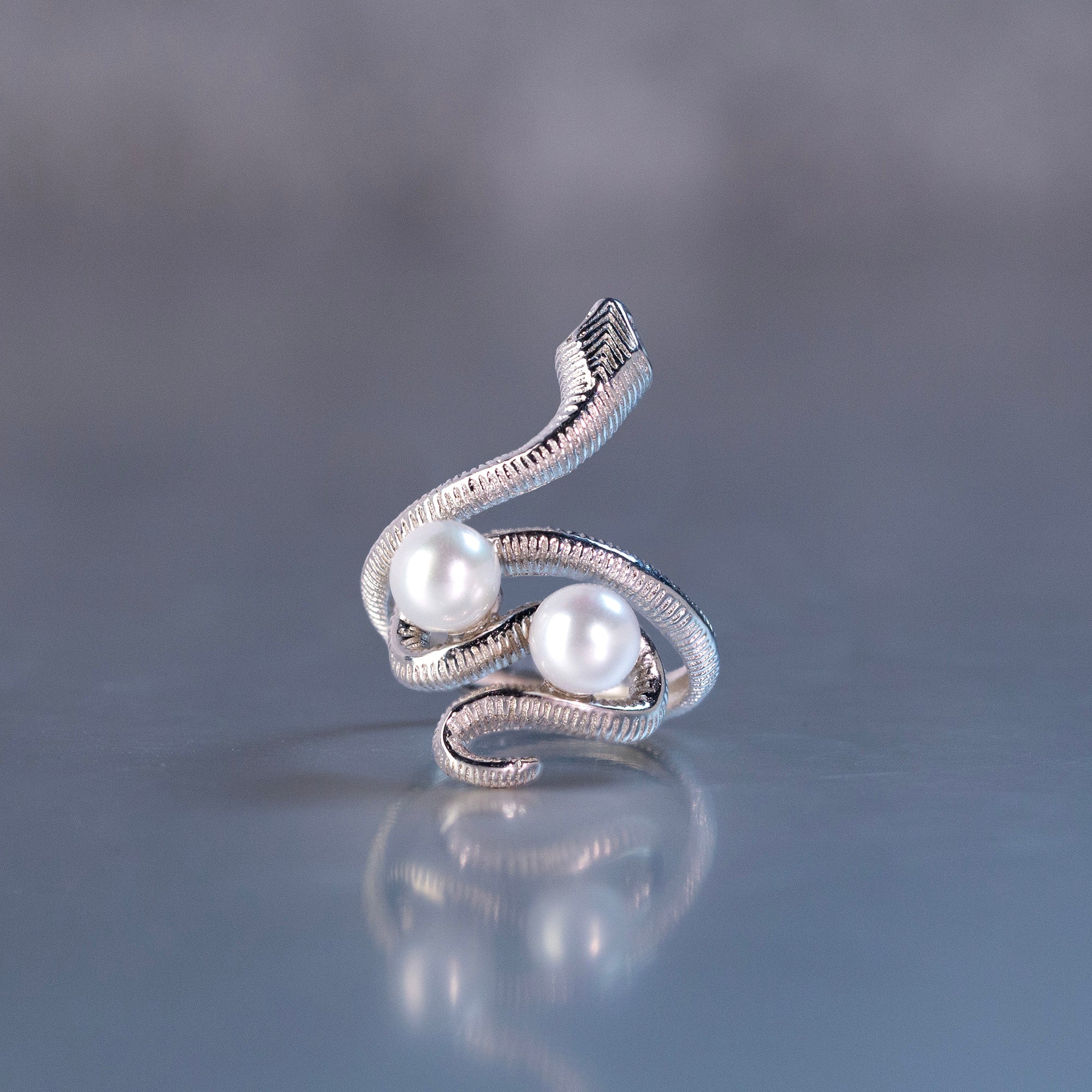 Serpentine Pearl Ring