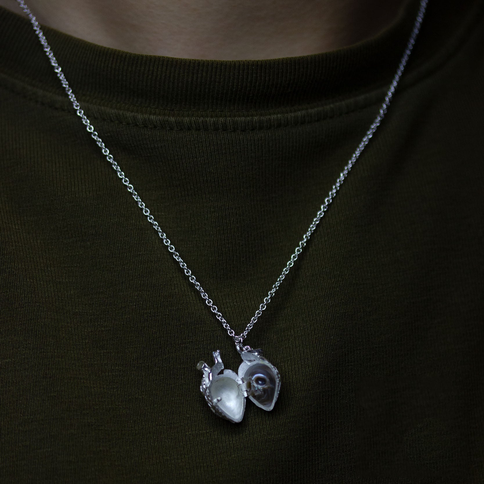 Soul in the Depths Openable Anatomical Heart Pearl Skull Necklace