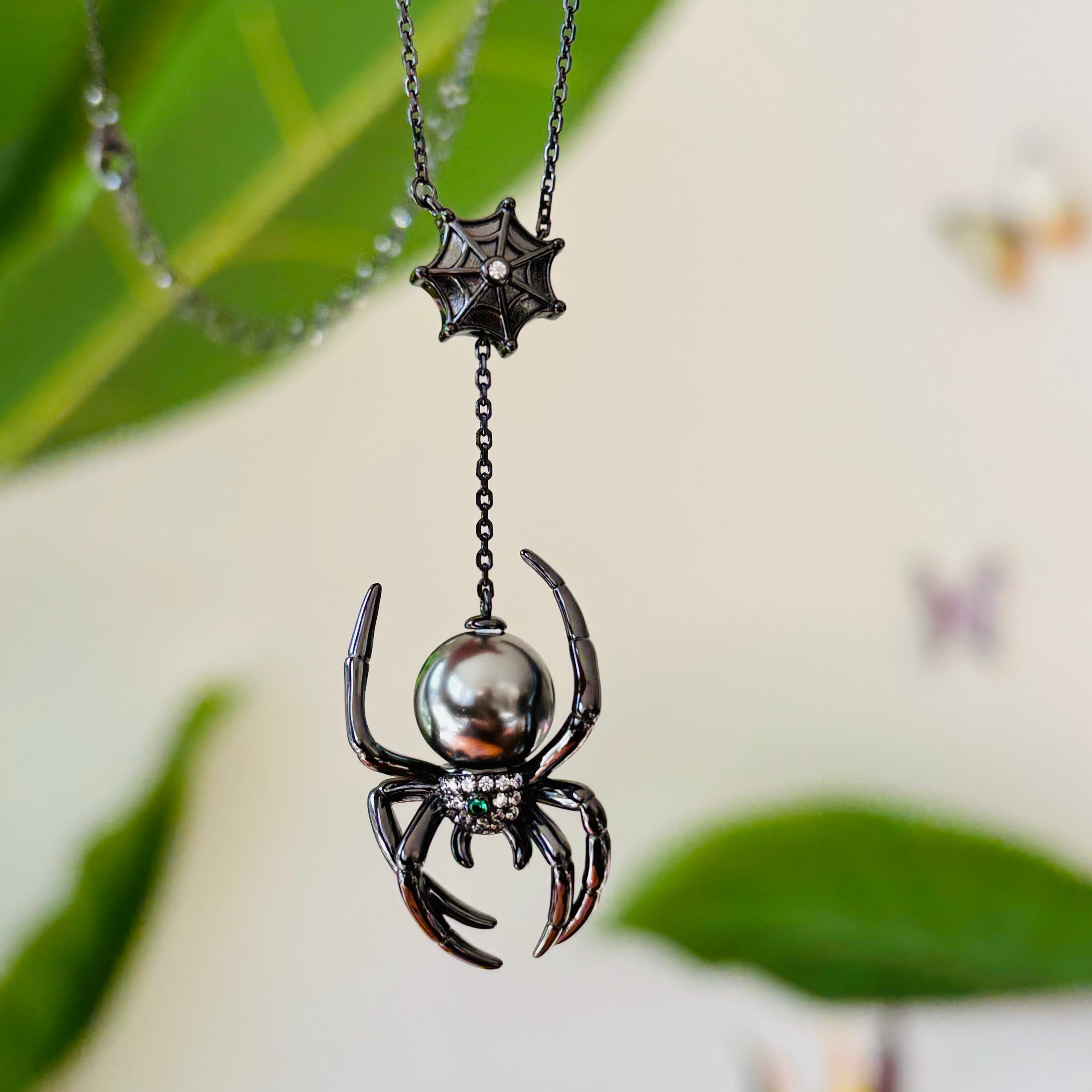 Spider Web Tahitian Pearl Necklace