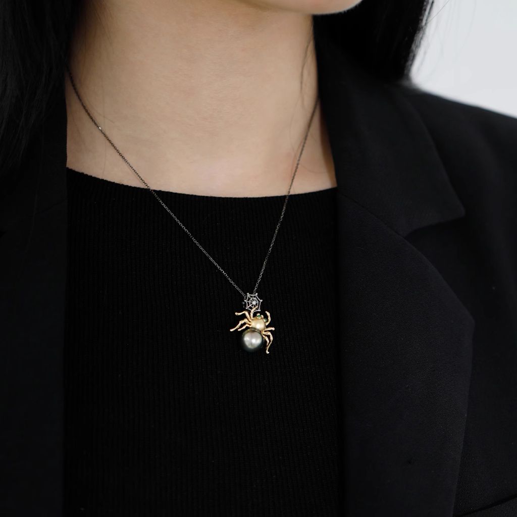 Tahitian Pearl Spider Pendant Necklace