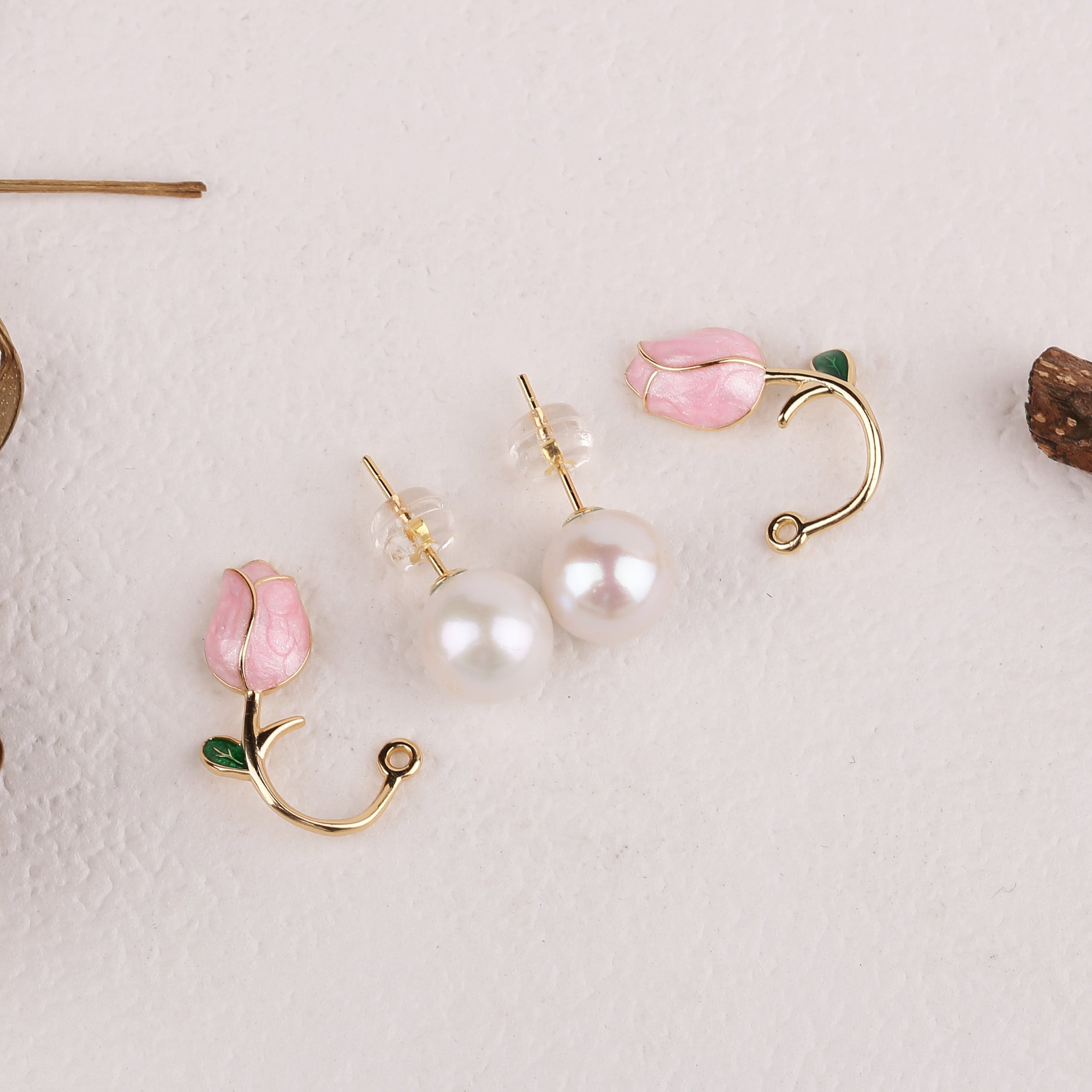 Tulip Pearl Stud Earrings