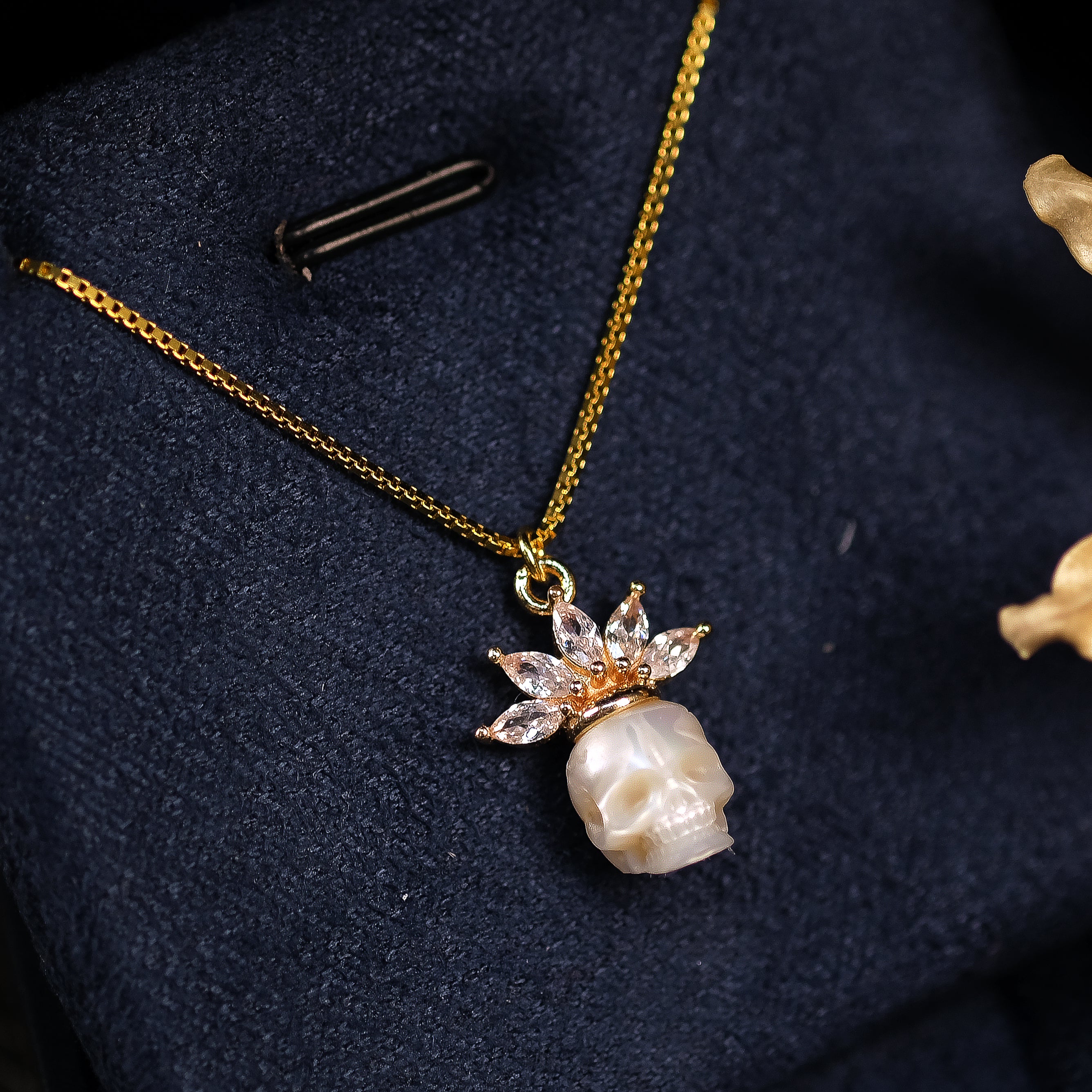 Zircon Crowned Pearl Skull Necklaces